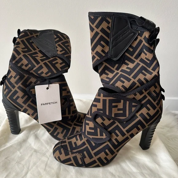 Fendi Black and Brown Patterned Boots Vintage Fendi Zucca Double F Monogram Patent Leather Trim  main image 3
